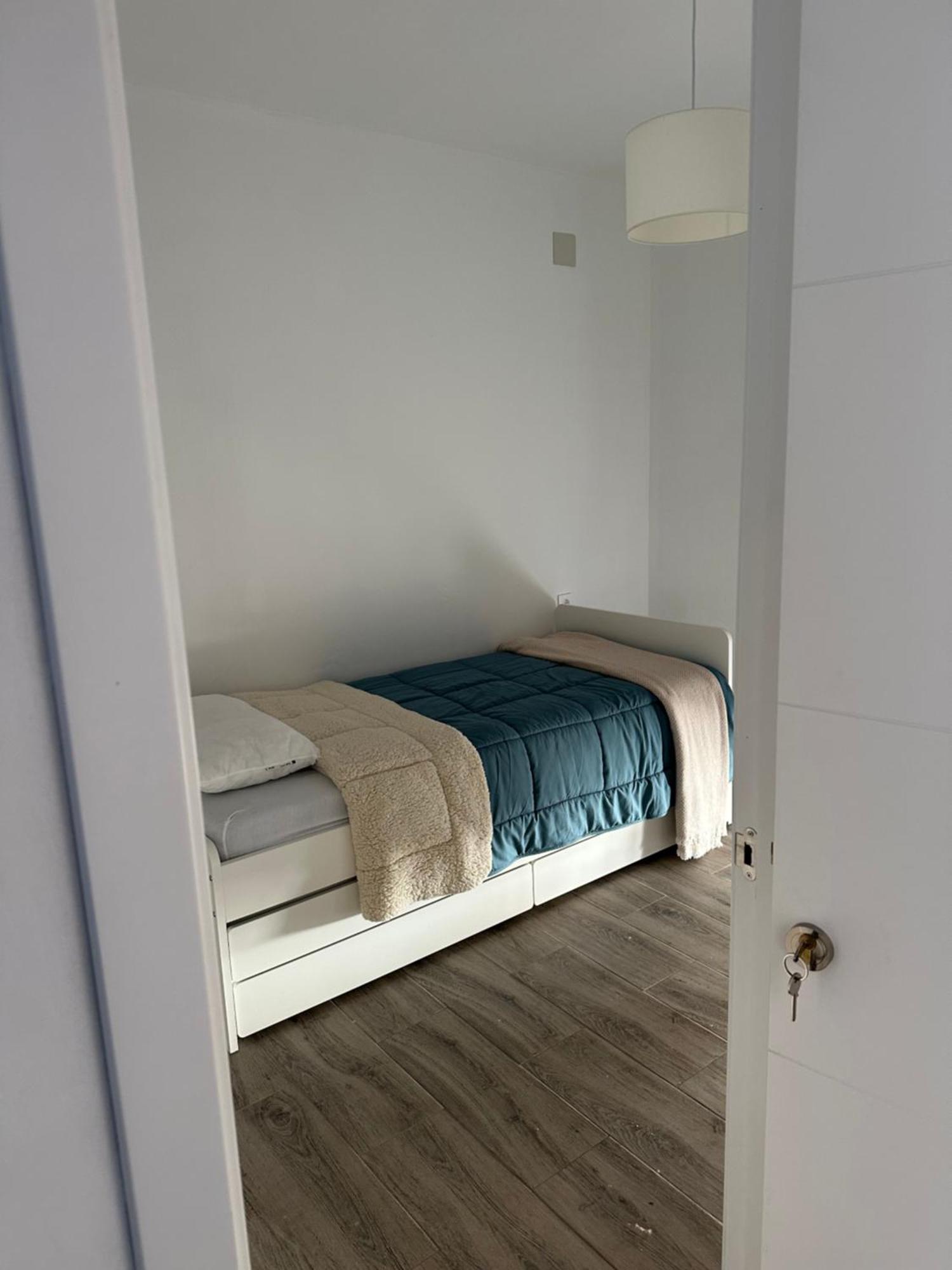 Encantador Piso En Villafranca บียาฟรังกา เด กอร์โดบา ภายนอก รูปภาพ
